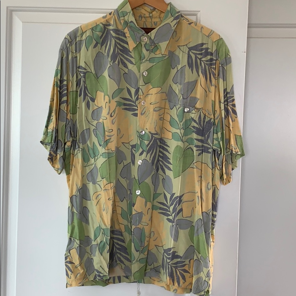 Tori Richard aloha shirt
